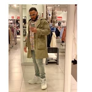 Meet your Posher, Devon